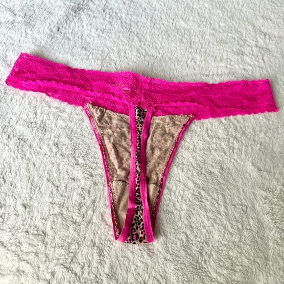 Victoria's Secret Pink and Tan Thong Set (NWOT) - Picture 5 of 9
